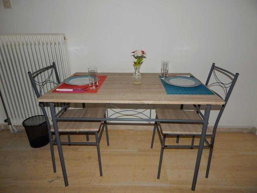 Cozy Apartment For 2-5 People-Center Tripoli 1 Extérieur photo