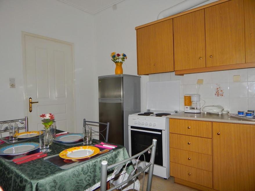 Cozy Apartment For 2-5 People-Center Tripoli 1 Extérieur photo